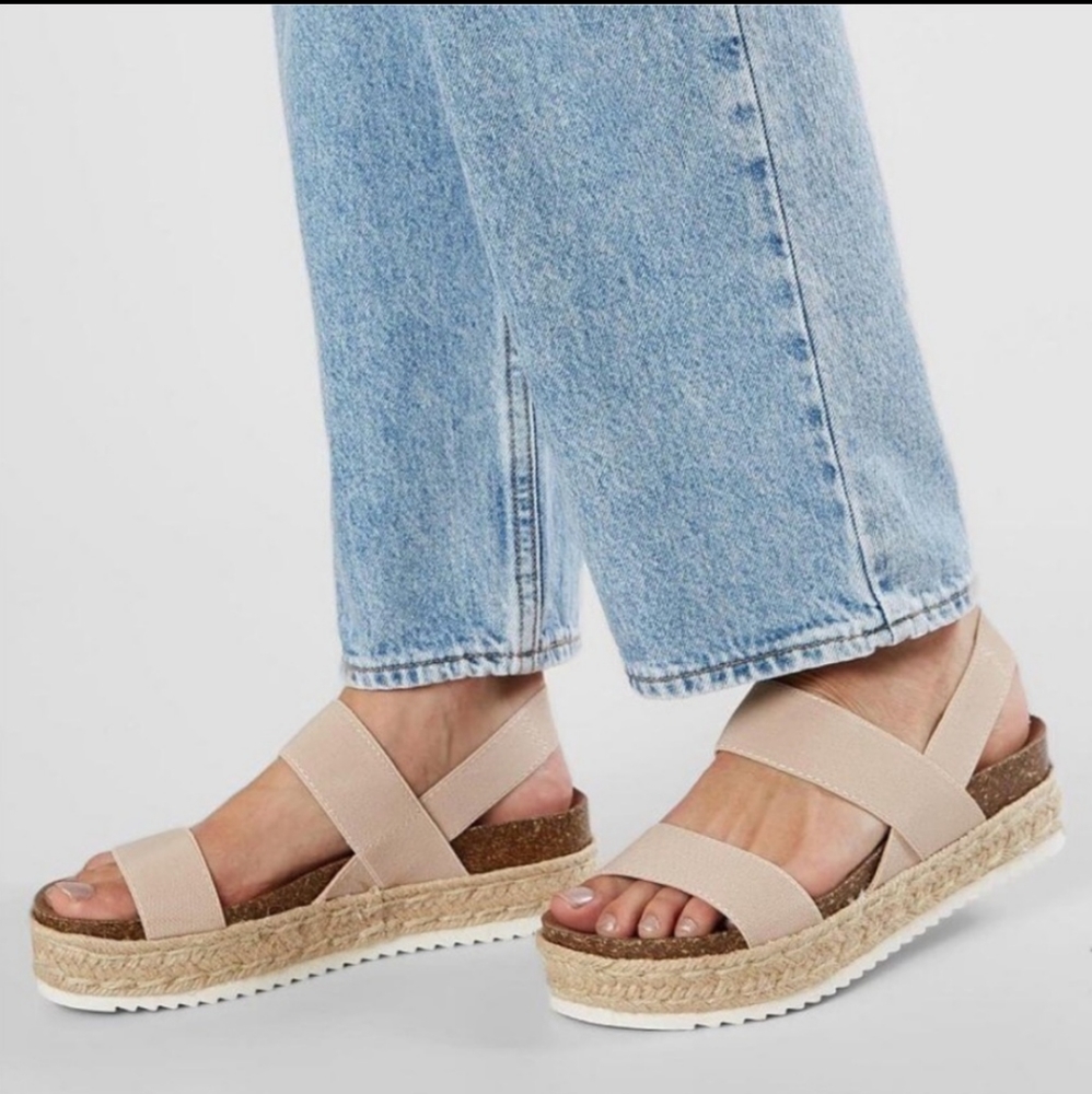 Madden Girl NIB Nude Espadrille Sandal